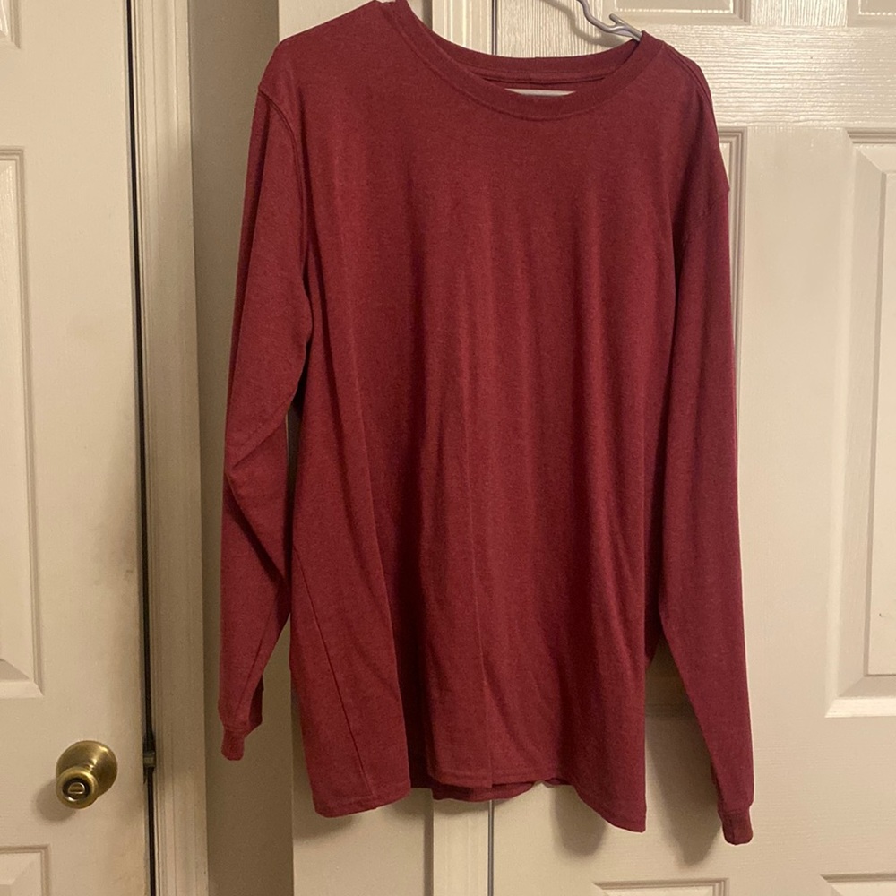 Carhartt top
